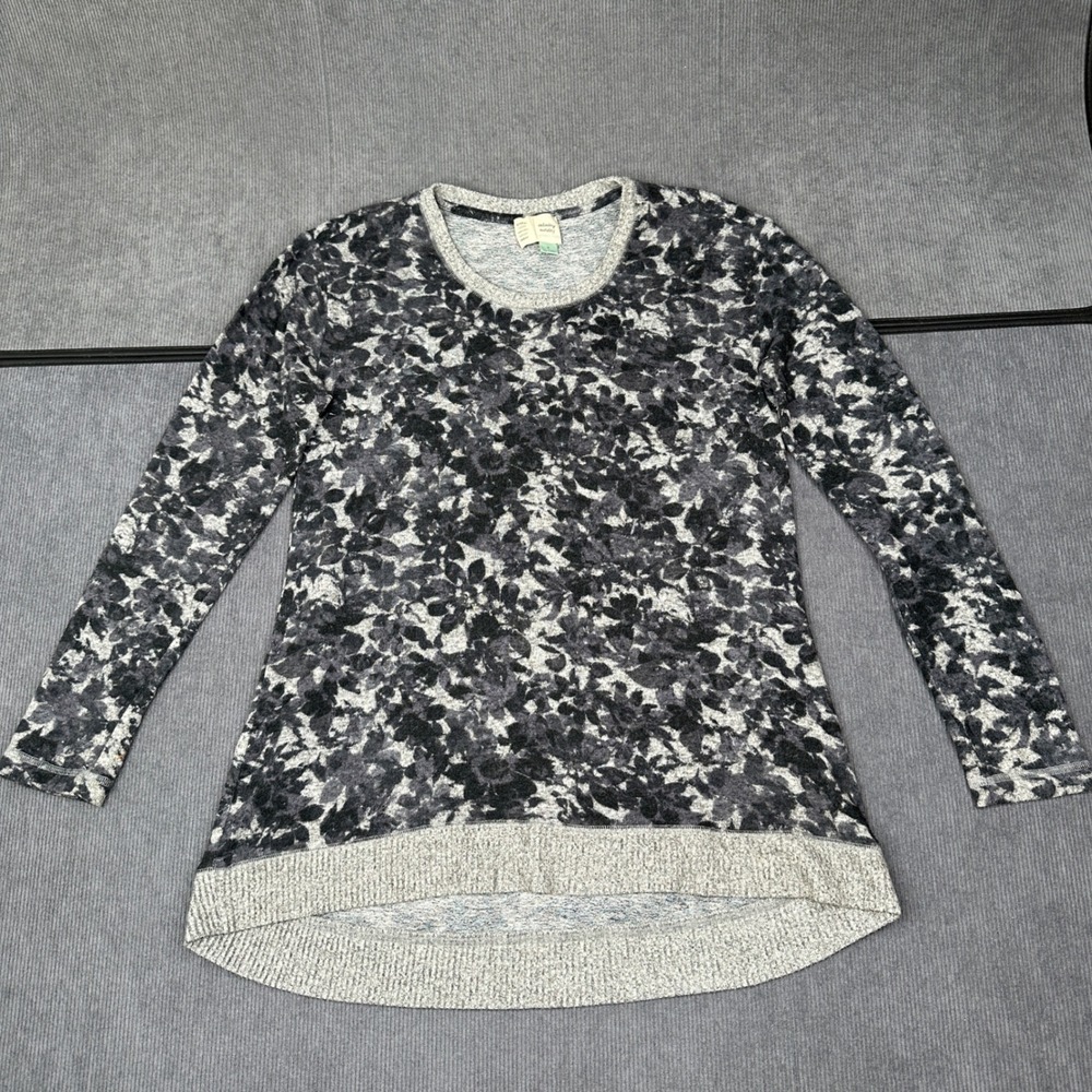Saturday Sunday Anthropologie Gray Floral Long Sleeve High Low Top Size M Y2K